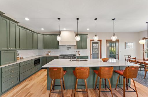 2206 Paris Avenue N, Stillwater, MN 55082