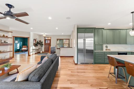 2206 Paris Avenue N, Stillwater, MN 55082