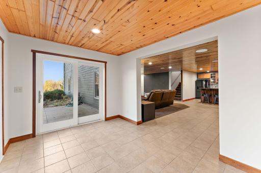 2206 Paris Avenue N, Stillwater, MN 55082