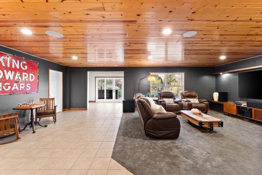 2206 Paris Avenue N, Stillwater, MN 55082