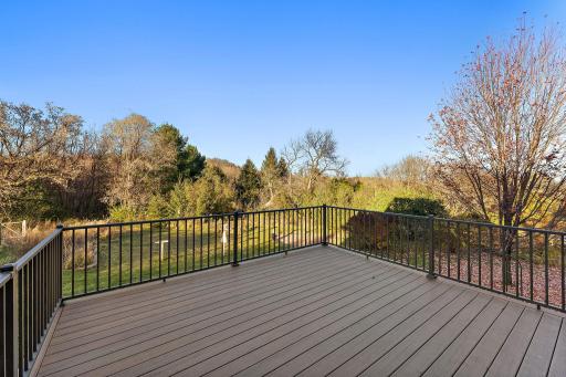2206 Paris Avenue N, Stillwater, MN 55082