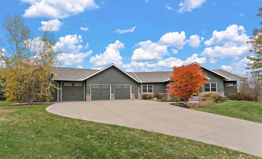 2206 Paris Avenue N, Stillwater, MN 55082