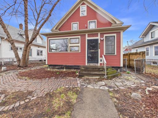 Front exterior of 3032 Longfellow Ave, Minneapolis