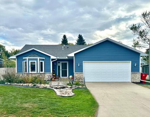906 7th Street NW, Kasson, MN 55944