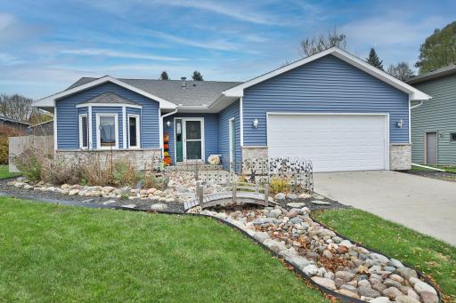 Photo for 906 7th Street NW, Kasson, MN 55944 - listing #6803457 906 7th Street NW, Kasson, MN 55944