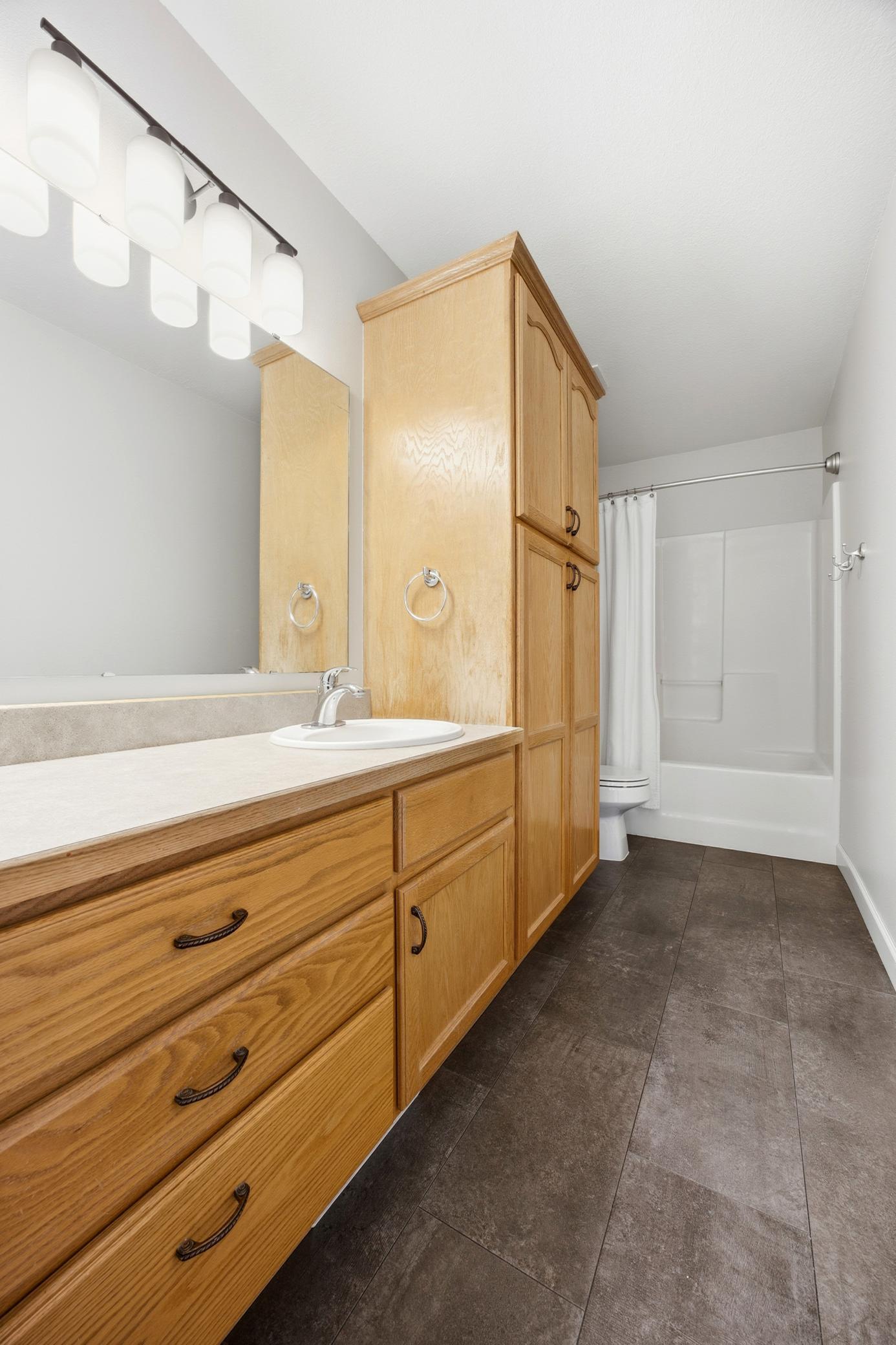 Bathroom #2