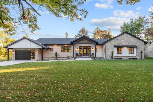 2040 Edgcumbe Road, Saint Paul, MN 55116