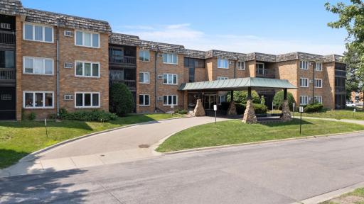 3200 Virginia Avenue S, 209, Minneapolis, MN 55426