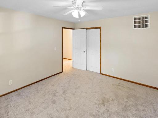 9020 Blaisdell Ave S Minneapolis MN 55420 USA-017-037-025-MLS_Size.jpg