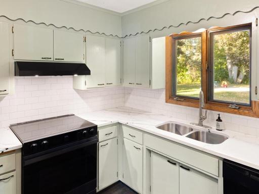 9020 Blaisdell Ave S Minneapolis MN 55420 USA-012-031-017-MLS_Size.jpg