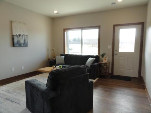 2011 20th Street, Zumbrota, MN 55992