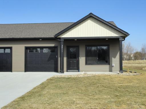 2011 20th Street, Zumbrota, MN 55992