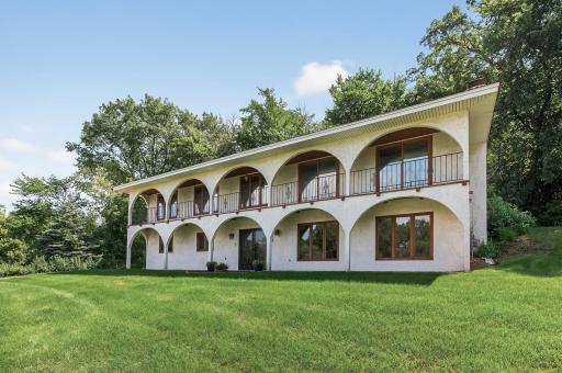 108 Hidden Meadow Road, Saint Paul, MN 55124