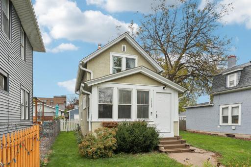 Photo for 1559 Almond Avenue, Saint Paul, MN 55108 - listing #6803663 1559 Almond Avenue, Saint Paul, MN 55108