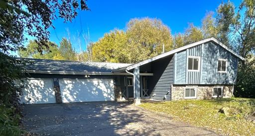 FRONT CROPPED -761 116TH AVE NE BLAINE MN.jpg
