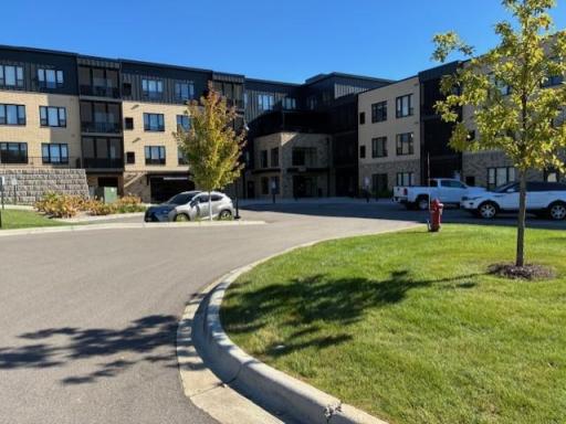 1948 W Wayzata Boulevard, 308, Long Lake, MN 55356