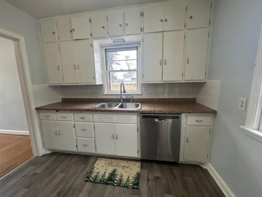 Kitchen with lots of storage