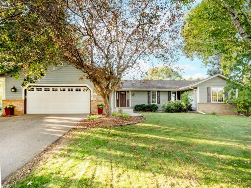 Photo for 866 Cheri Lane, Saint Paul, MN 55120 - listing #6803800 Classic Mendota Heights rambler in prime location!