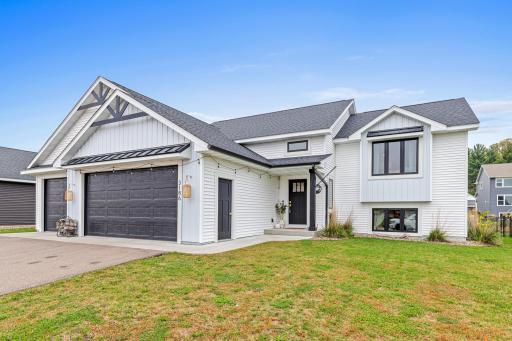 3186 Kingston Street, River Falls, WI 54022