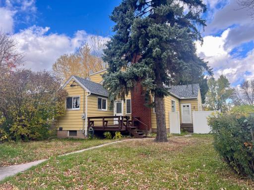 911 7th Ave S, Virginia, MN 55792