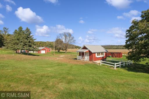 35319 63rd Avenue Way, Cannon Falls, MN 55009