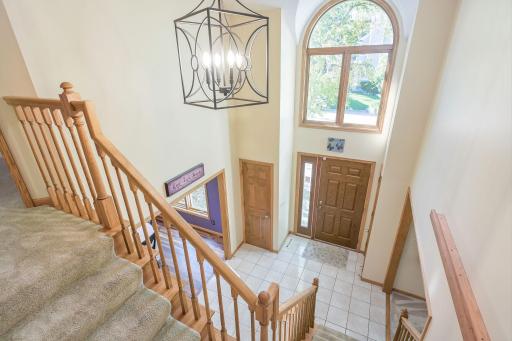 1283 Donegal Bay, Saint Paul, MN 55125