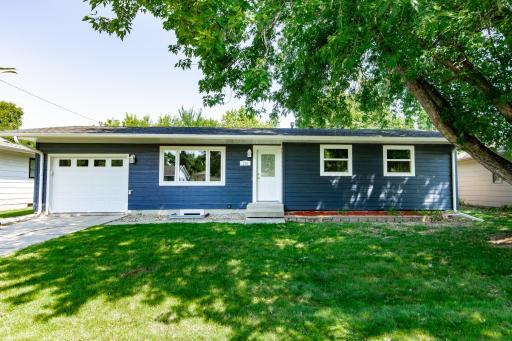226 10 1/2 Avenue W, West Fargo, ND 58078