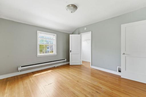 1545 Laurel Avenue, Saint Paul, MN 55104