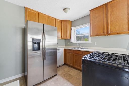 1545 Laurel Avenue, Saint Paul, MN 55104