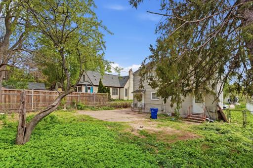 1545 Laurel Avenue, Saint Paul, MN 55104