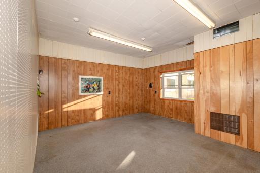 225 Central Avenue, Osakis, MN 56360