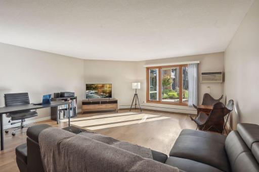 4350 Brookside Court, 114, Minneapolis, MN 55436