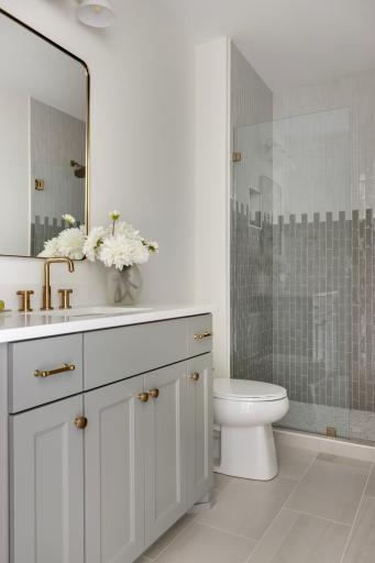 Build your dream home with Gonyea Custom Homes, where youâll find a wide selection of upgrades and personalized design options to suit your style.