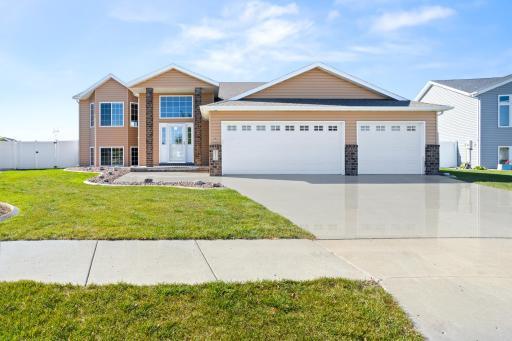 Photo for 4856 48th Avenue S, Fargo, ND 58104 - listing #6804357 4856 48th Avenue S, Fargo, ND 58104