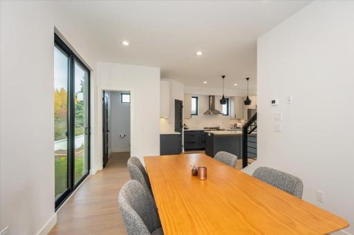 12-Dining Room (2).jpg