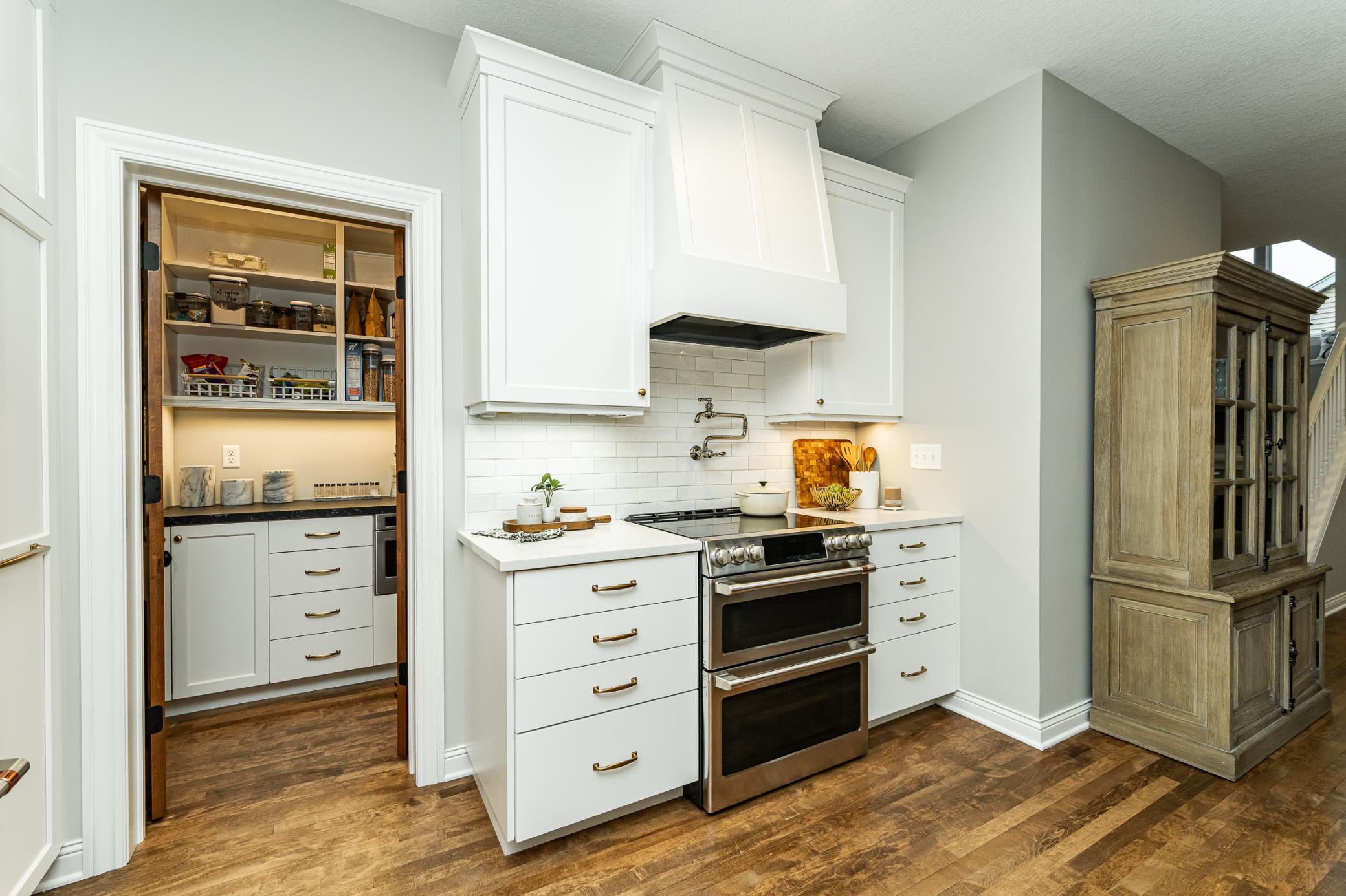 Kitchen/Pantry