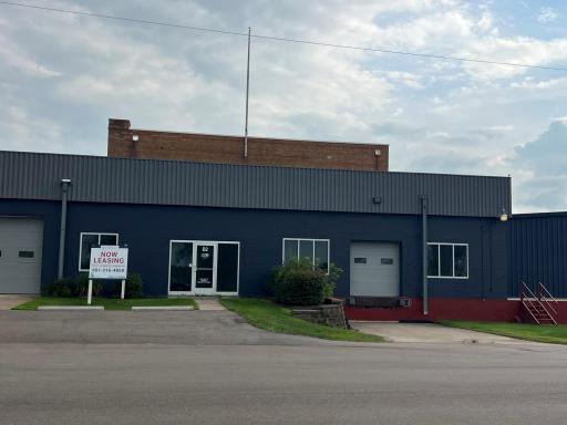 2253 US Highway 12, B2, Baldwin, WI 54002