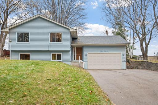 14586 Tyrol Drive, Shakopee, MN 55379