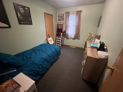 10 S Borud Street, Winger, MN 56592