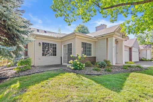 Photo for 1778 Linden Cove, Saint Paul, MN 55110 - listing #6804674 Enjoy the main level patio and natural light