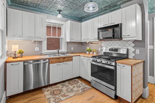 Photo for 436 Bay Street, Saint Paul, MN 55102 - listing #6804680 Light, bright and open kitchen with dynamite storage and counter space.