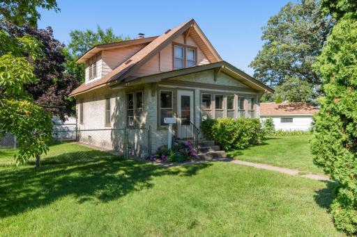 2418 Cole Avenue SE, Minneapolis, MN 55414