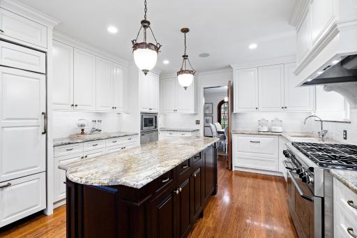 4501 Browndale Avenue, Edina, MN 55424