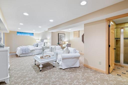 Bedroom with en suite 3/4 bath (1 of 2 LL baths)
