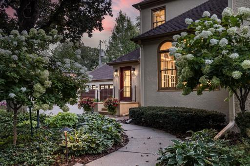 4501 Browndale Avenue, Edina, MN 55424