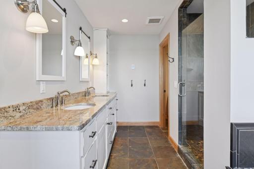 1736 Shorewood Lane, Mound, MN 55364