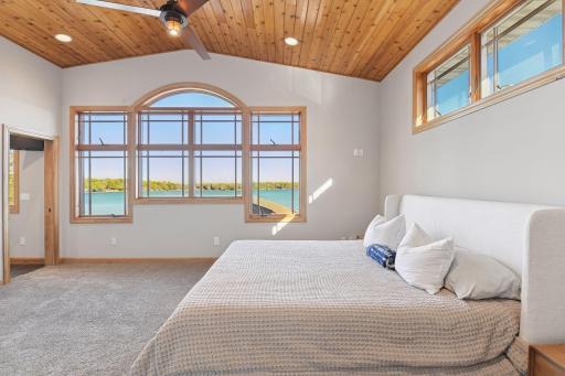 1736 Shorewood Lane, Mound, MN 55364