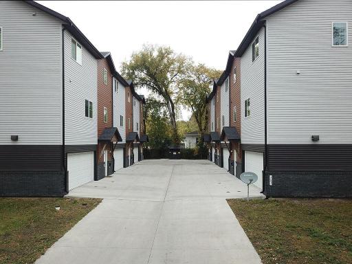 703 & 705 10th Avenue N, Fargo, ND 58102