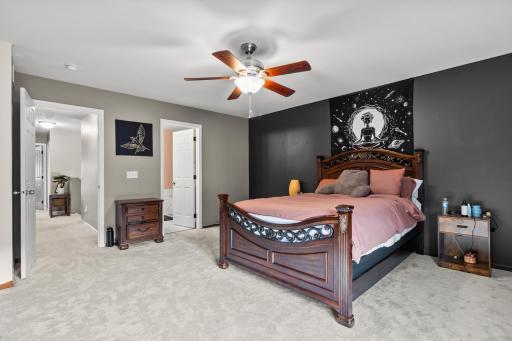 Brand new carpet throughout the upper level.