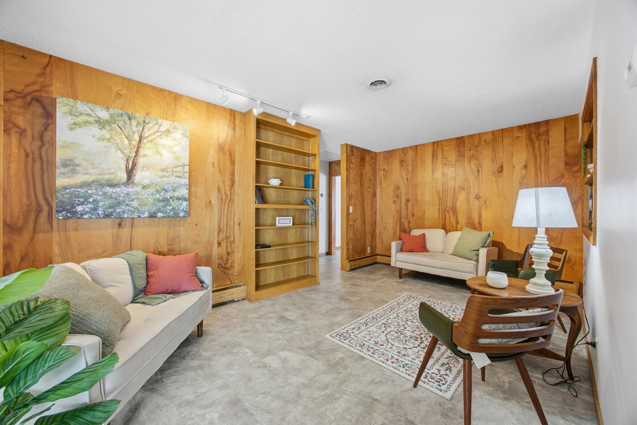 Sitting Room or the perfect Library Room